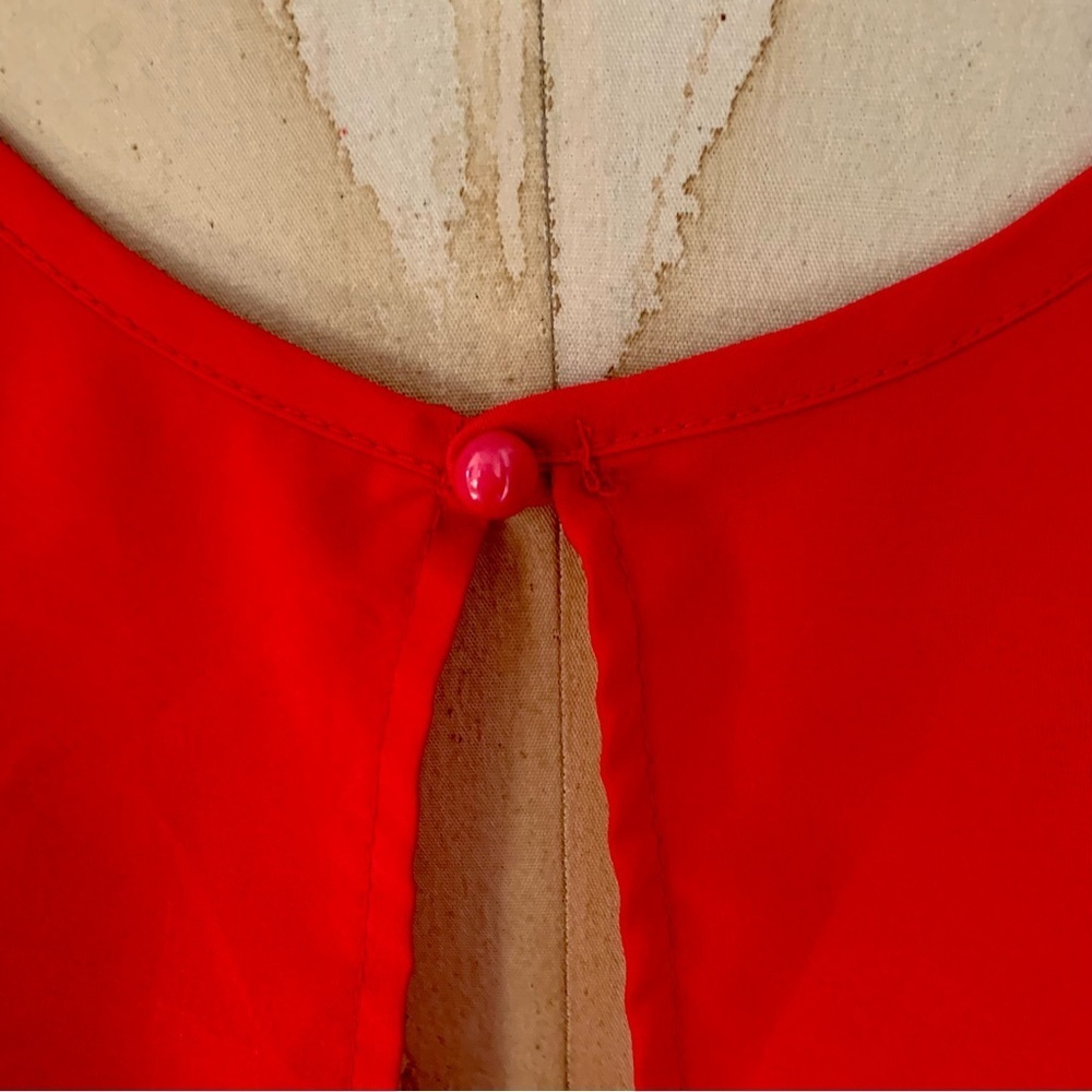 Tea n Rose Red Tired Spaghetti Strap Open Back Tank Top Womens Size Large - Picture 4 of 9